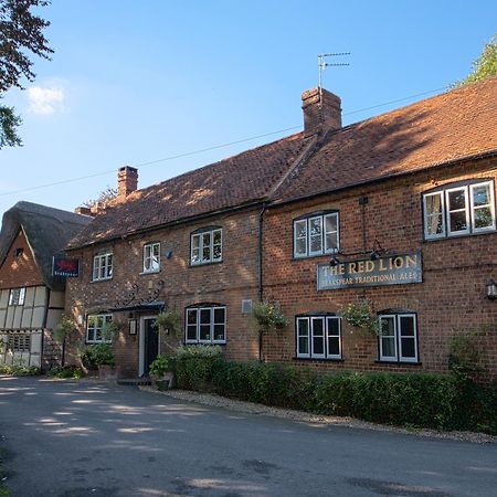 مبيت وإفطار ديدكوت The Red Lion Pub & Kitchen المظهر الخارجي الصورة