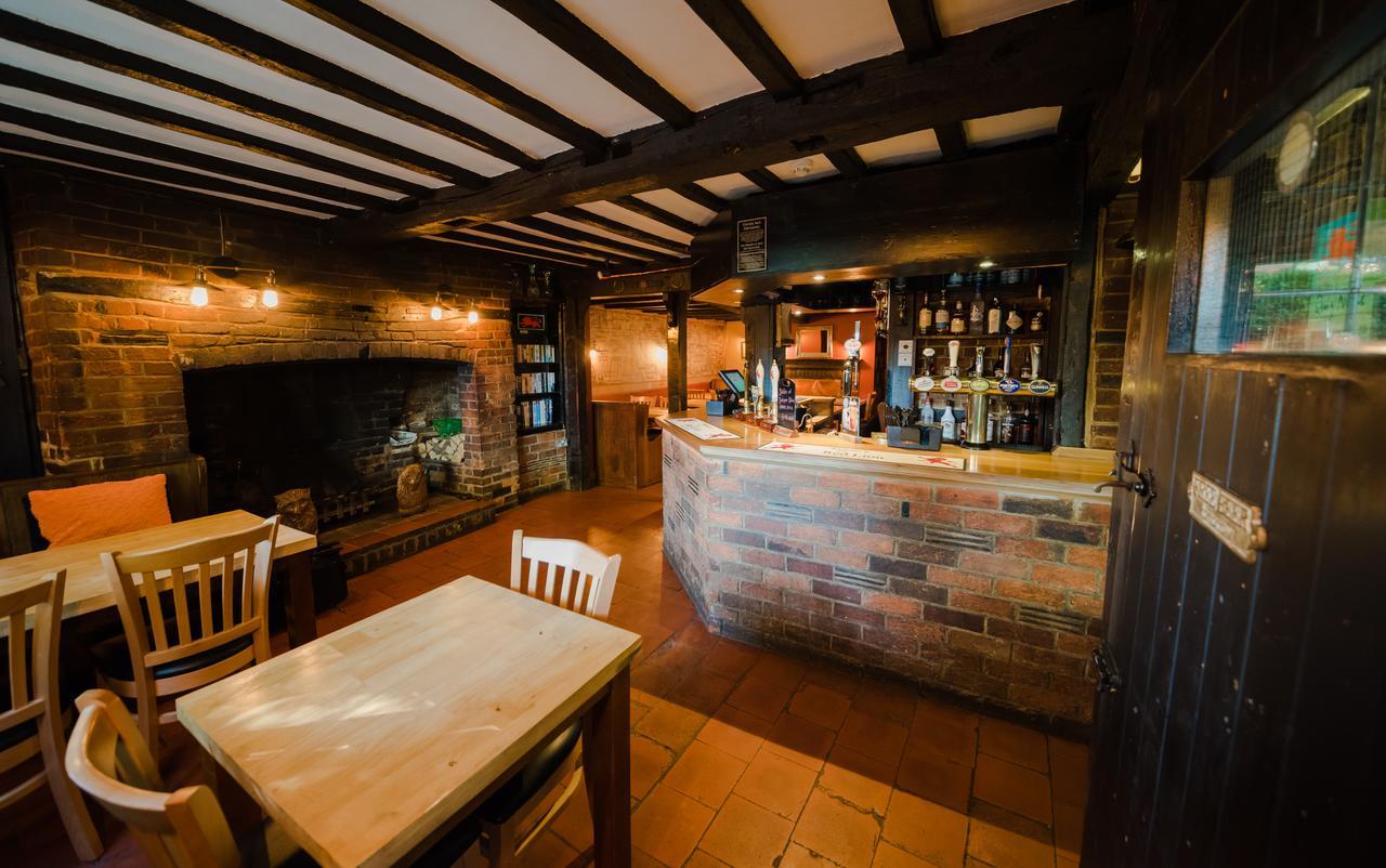 مبيت وإفطار ديدكوت The Red Lion Pub & Kitchen المظهر الخارجي الصورة
